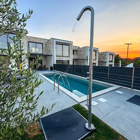 Villa The Olive Path *