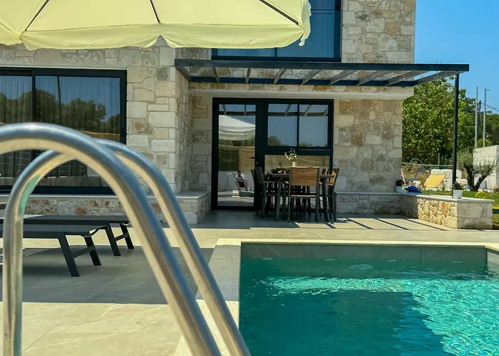 别墅 The Olive Path Kalandra