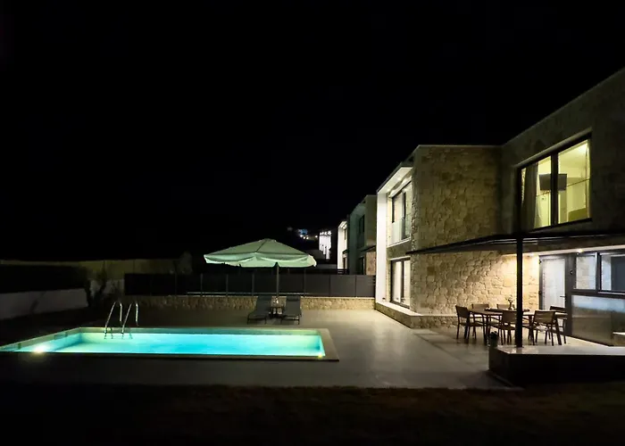 The Olive Path Kalandra