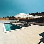 The Olive Path Καλάνδρα